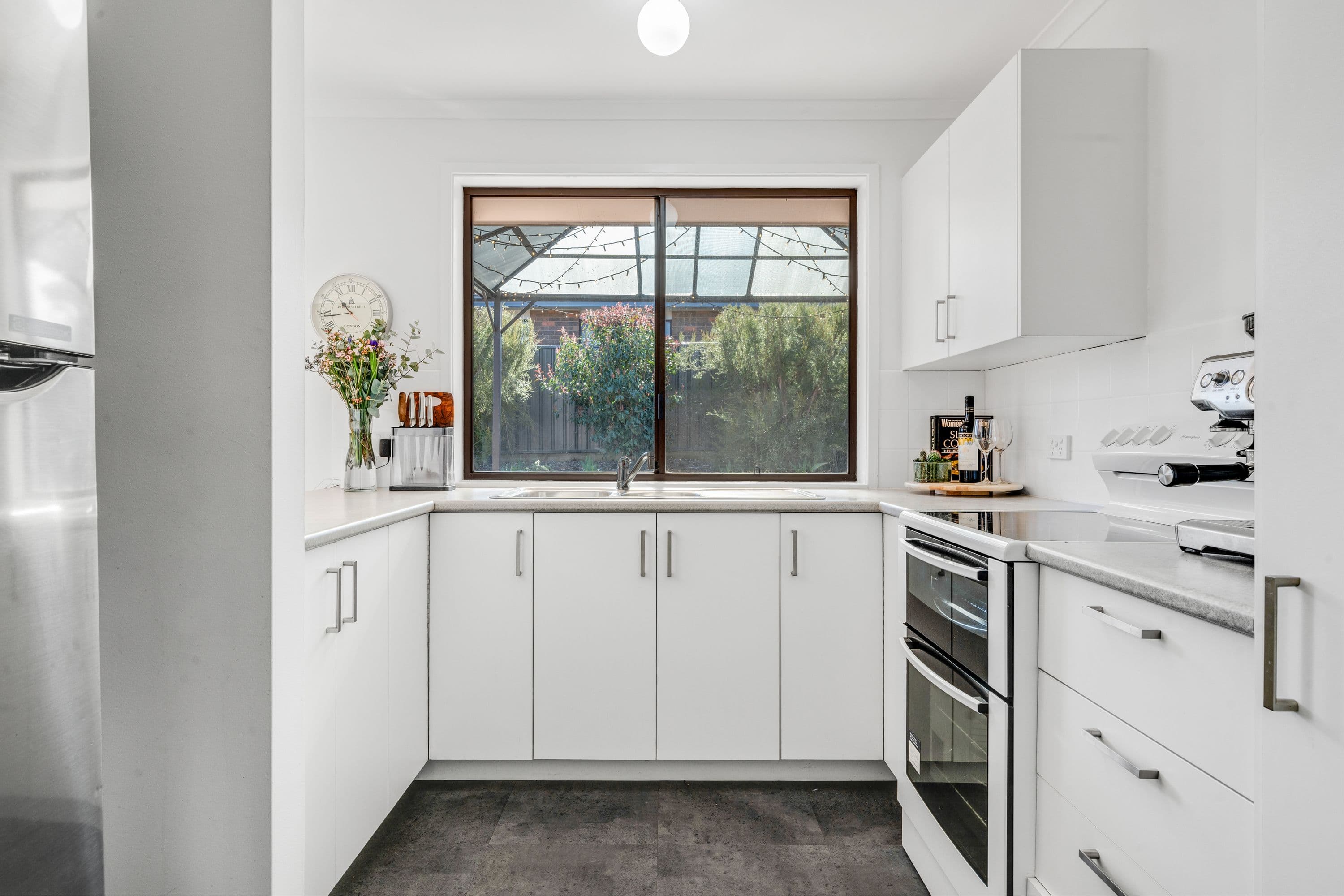 2/90 Langhorne Street, Dandenong VIC 3175, Dandenong - Thumbnail 8