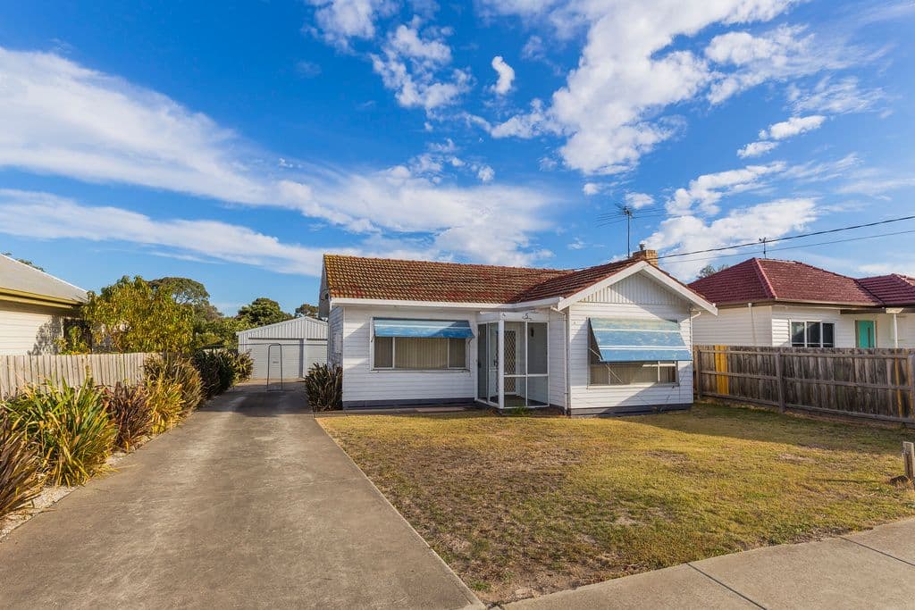 5 Kalimna Street, Hamlyn Heights VIC 3215, Hamlyn Heights - Thumbnail 2