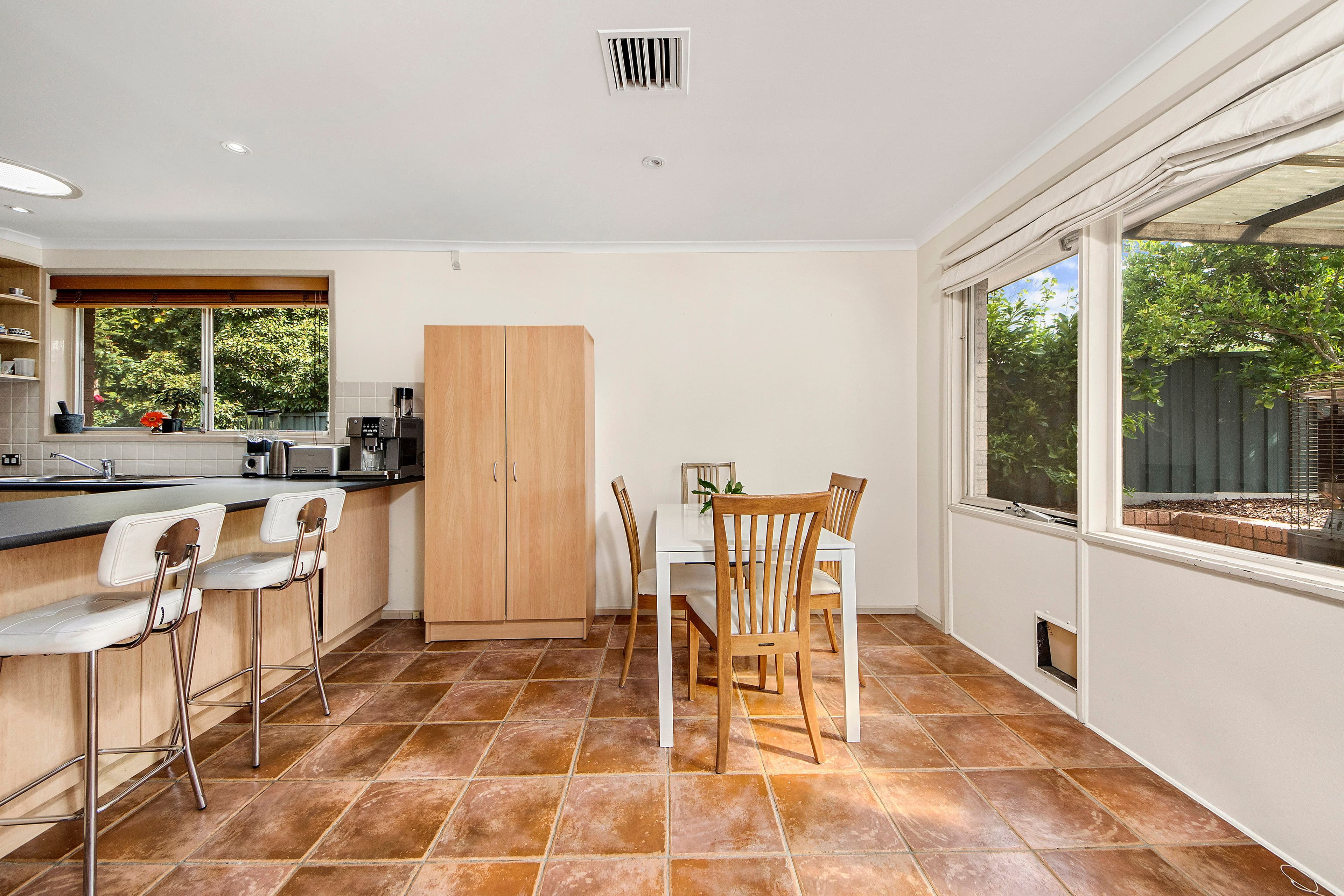 10 Mayo Street, Weetangera ACT 2614, Weetangera - Thumbnail 5