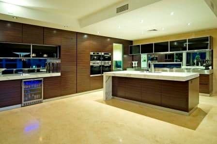 49 Knightsbridge Parade East, PARADISE POINT QLD 4216, Paradise Point - Thumbnail 3