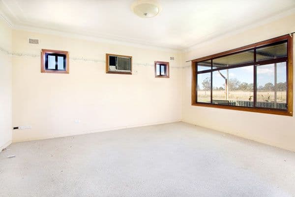 836 Richmond Road, BERKSHIRE PARK NSW 2765, Berkshire Park - Thumbnail 3