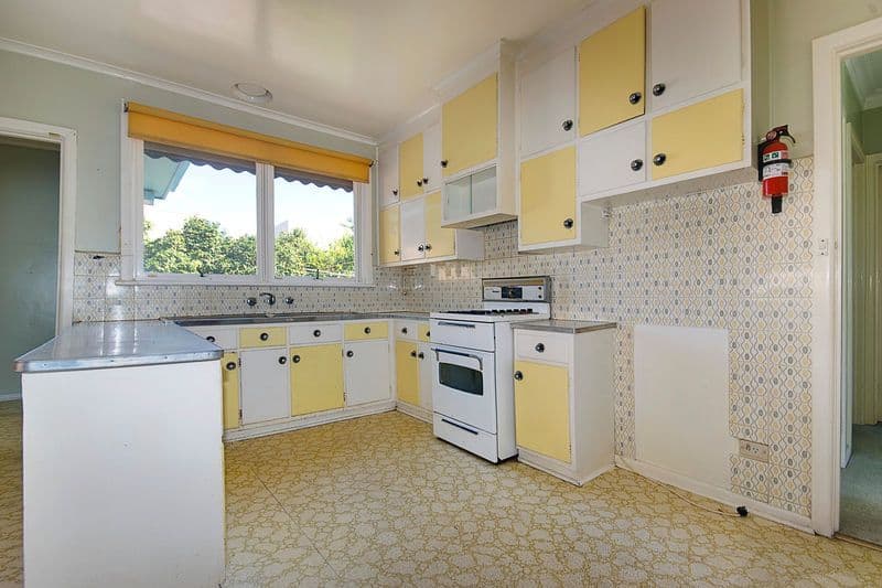 19 Lorna Street, CHELTENHAM VIC 3192, Cheltenham - Thumbnail 3