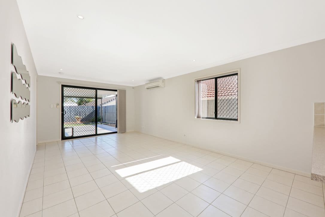 37 Jezabel Drive, Springfield Lakes QLD 4300, Springfield Lakes - Thumbnail 4