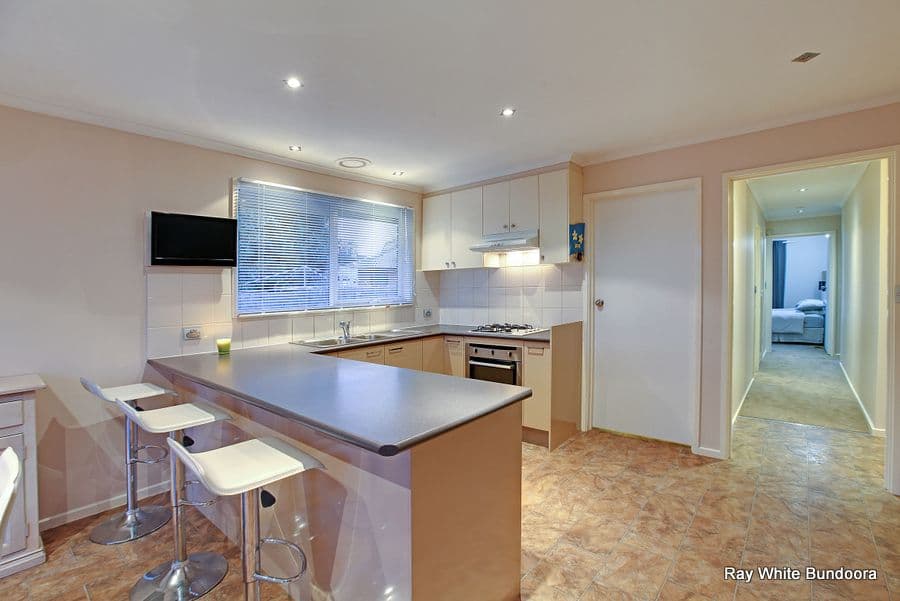 75 Cabernet Crescent, BUNDOORA VIC 3083, Bundoora - Thumbnail 4