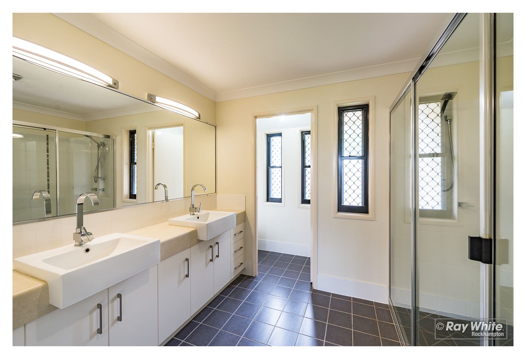 17 Laird Avenue, Norman Gardens QLD 4701, Norman Gardens - Thumbnail 8