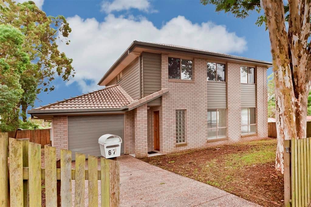 67 Pickthorne Street, HOLLAND PARK WEST QLD 4121, Holland Park West - Image 1