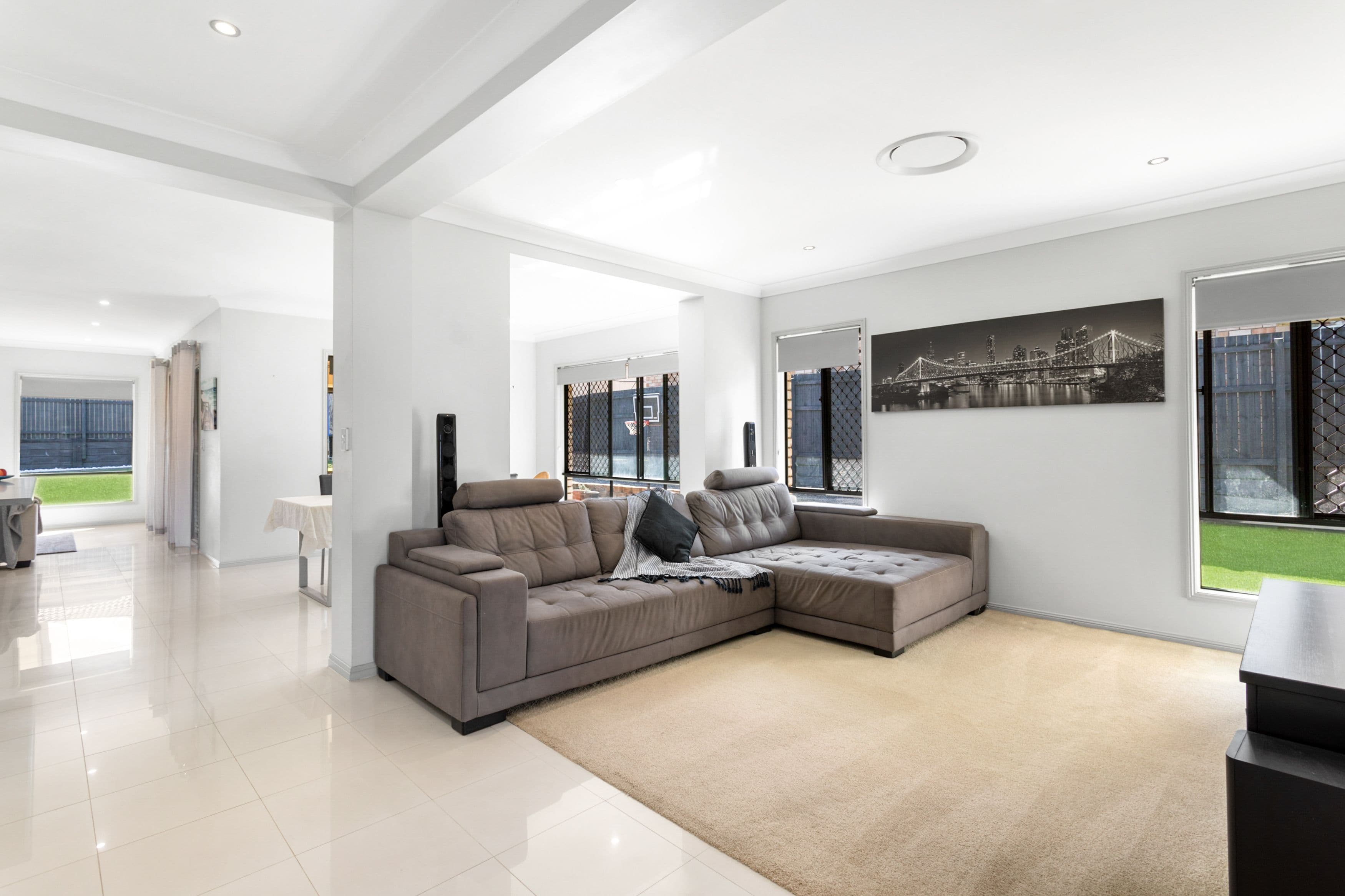 22 Barculdie Crescent, Deception Bay QLD 4508, Deception Bay - Thumbnail 2