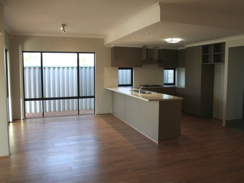 22 SWIFTS Court, ROCKINGHAM WA 6168, Rockingham - Thumbnail 3
