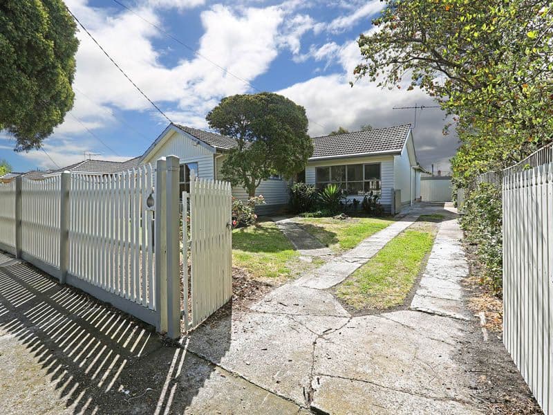 42 Davis Street, BELMONT VIC 3216, Belmont - Thumbnail 2