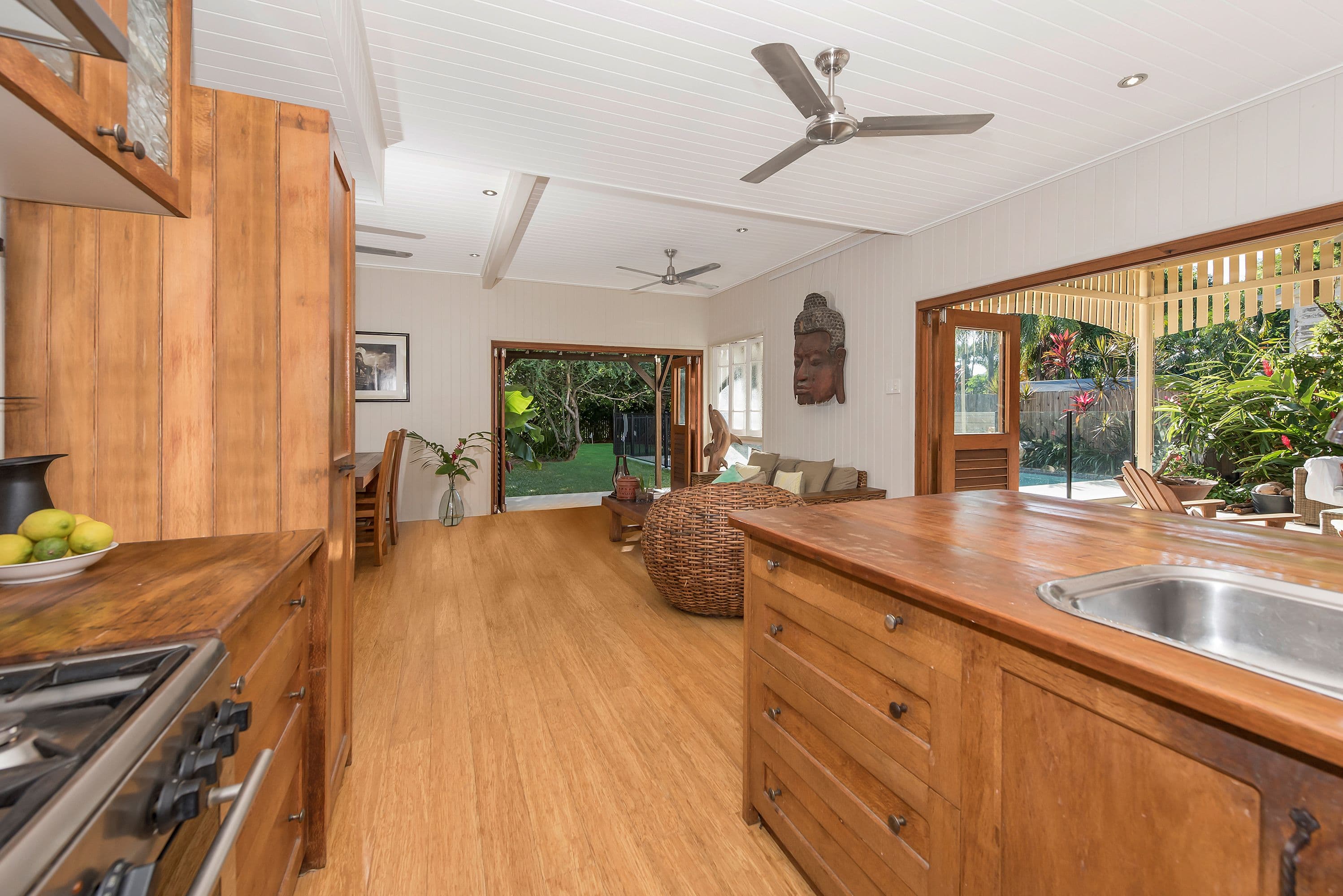 84 Ninth Avenue, Railway Estate QLD 4810, Railway Estate - Thumbnail 2
