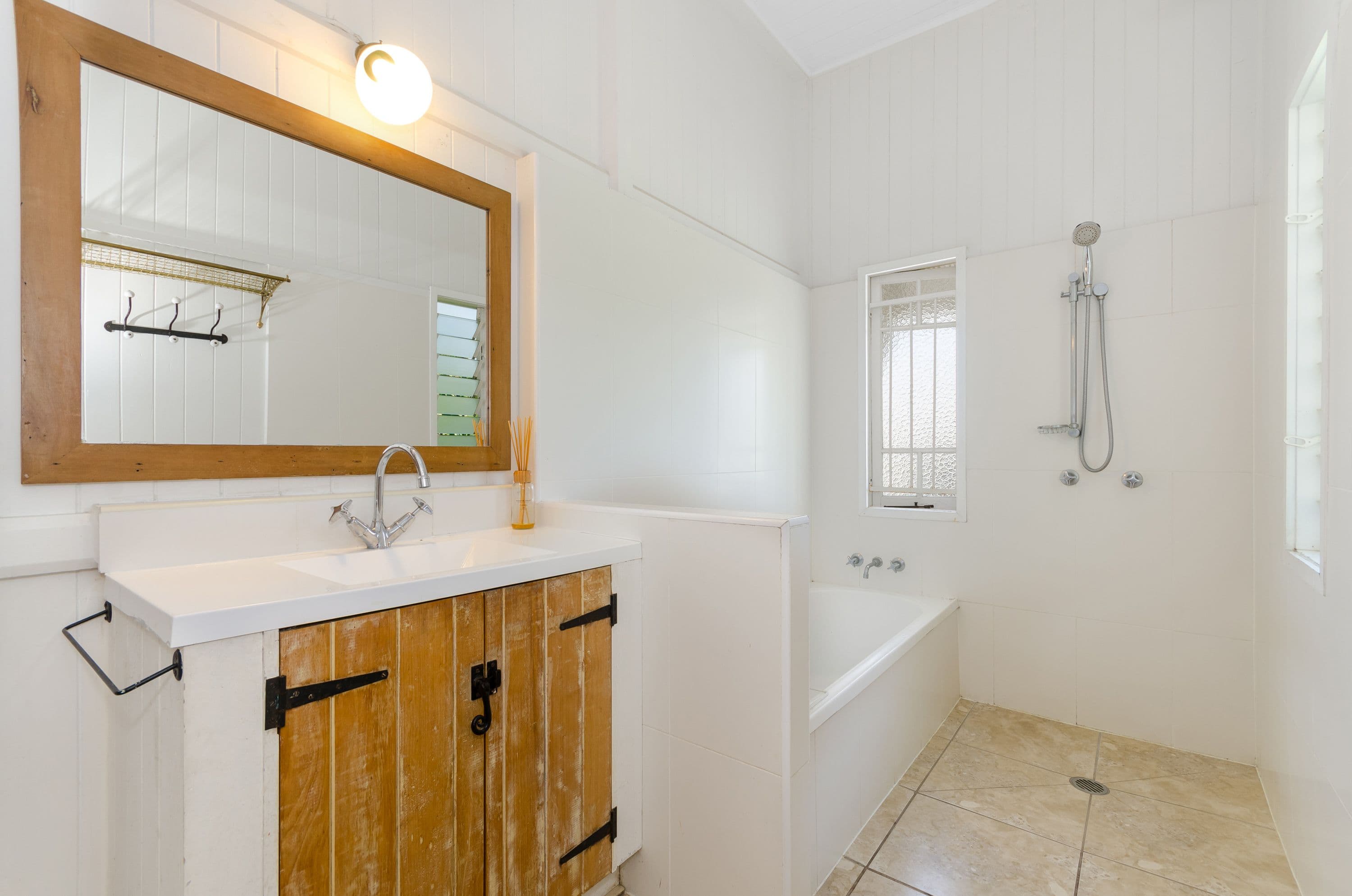 84 Ninth Avenue, Railway Estate QLD 4810, Railway Estate - Thumbnail 8