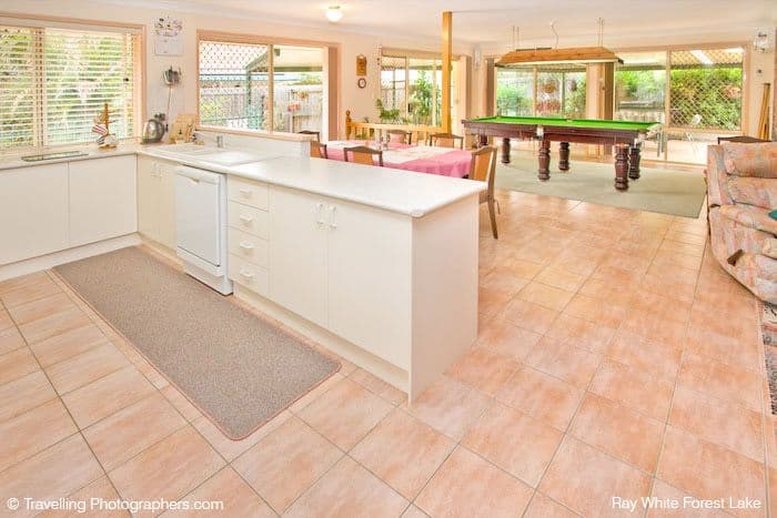 31 Lakeside Crescent, FOREST LAKE QLD 4078, Forest Lake - Thumbnail 2