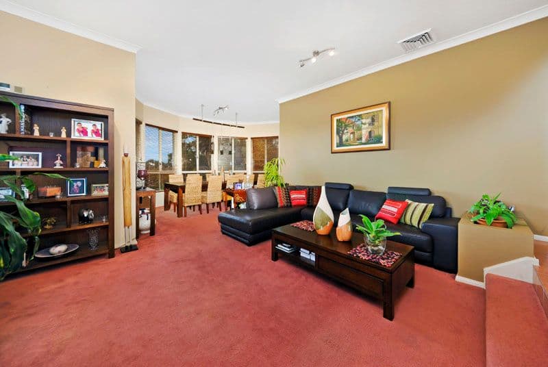 24 Silverleaf Row, MENAI NSW 2234, Menai - Thumbnail 3