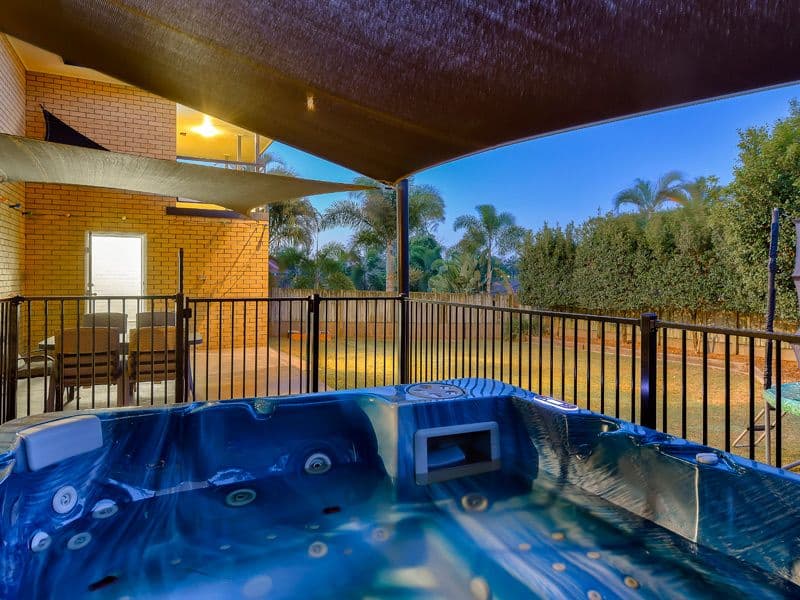 14 Uther Street, CARINDALE QLD 4152, Carindale - Thumbnail 2