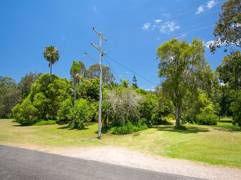 135 Lake Weyba Drive, NOOSAVILLE QLD 4566, Noosaville - Thumbnail 7