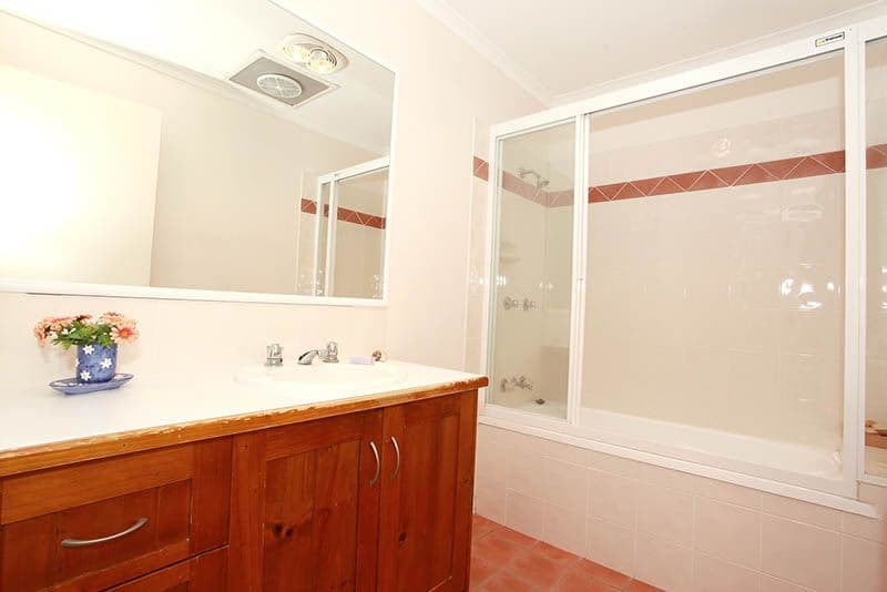 13 Hamel Road, HOLLAND PARK WEST QLD 4121, Holland Park West - Thumbnail 6