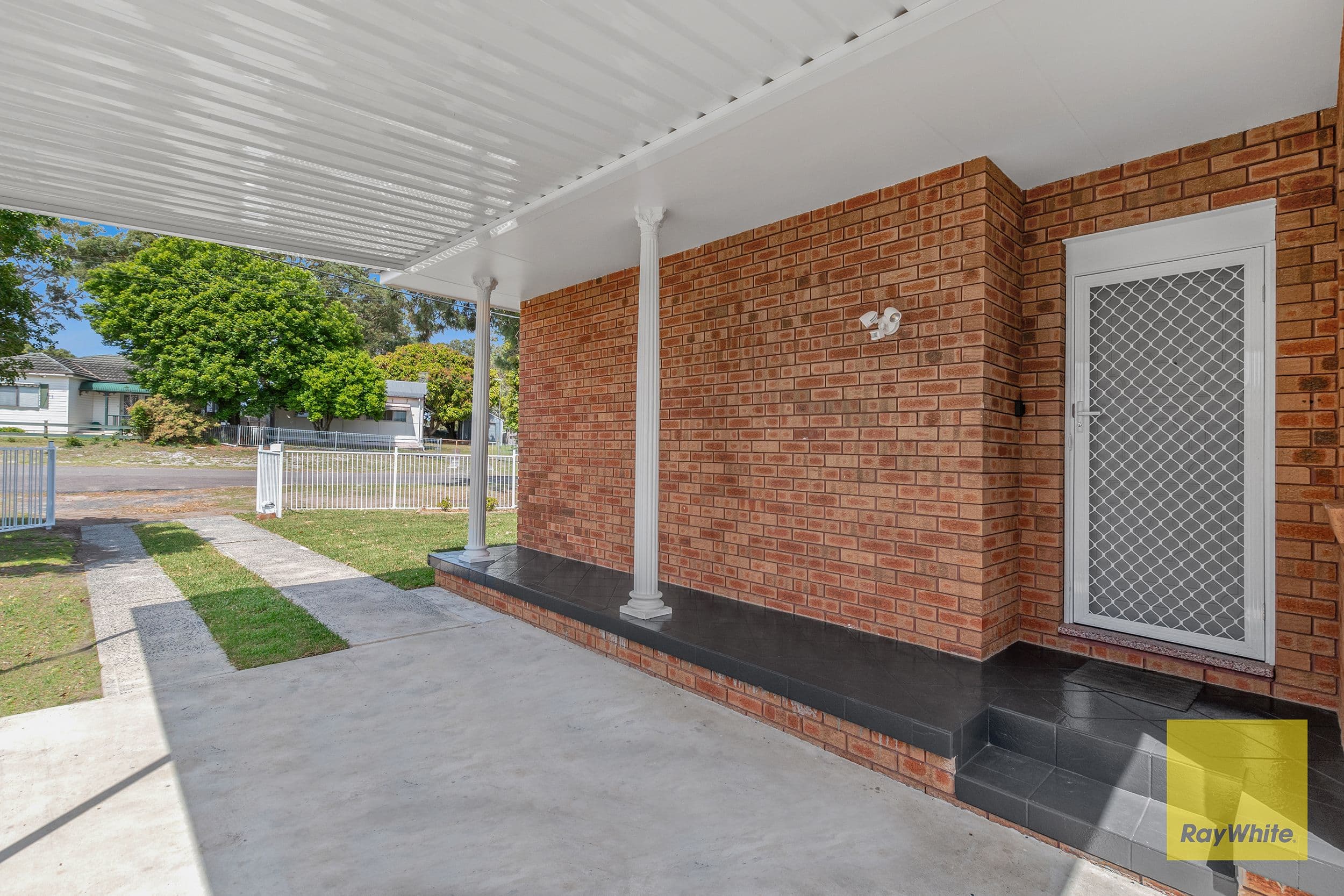 16 Melba Road, Woy Woy NSW 2256, Woy Woy - Thumbnail 3