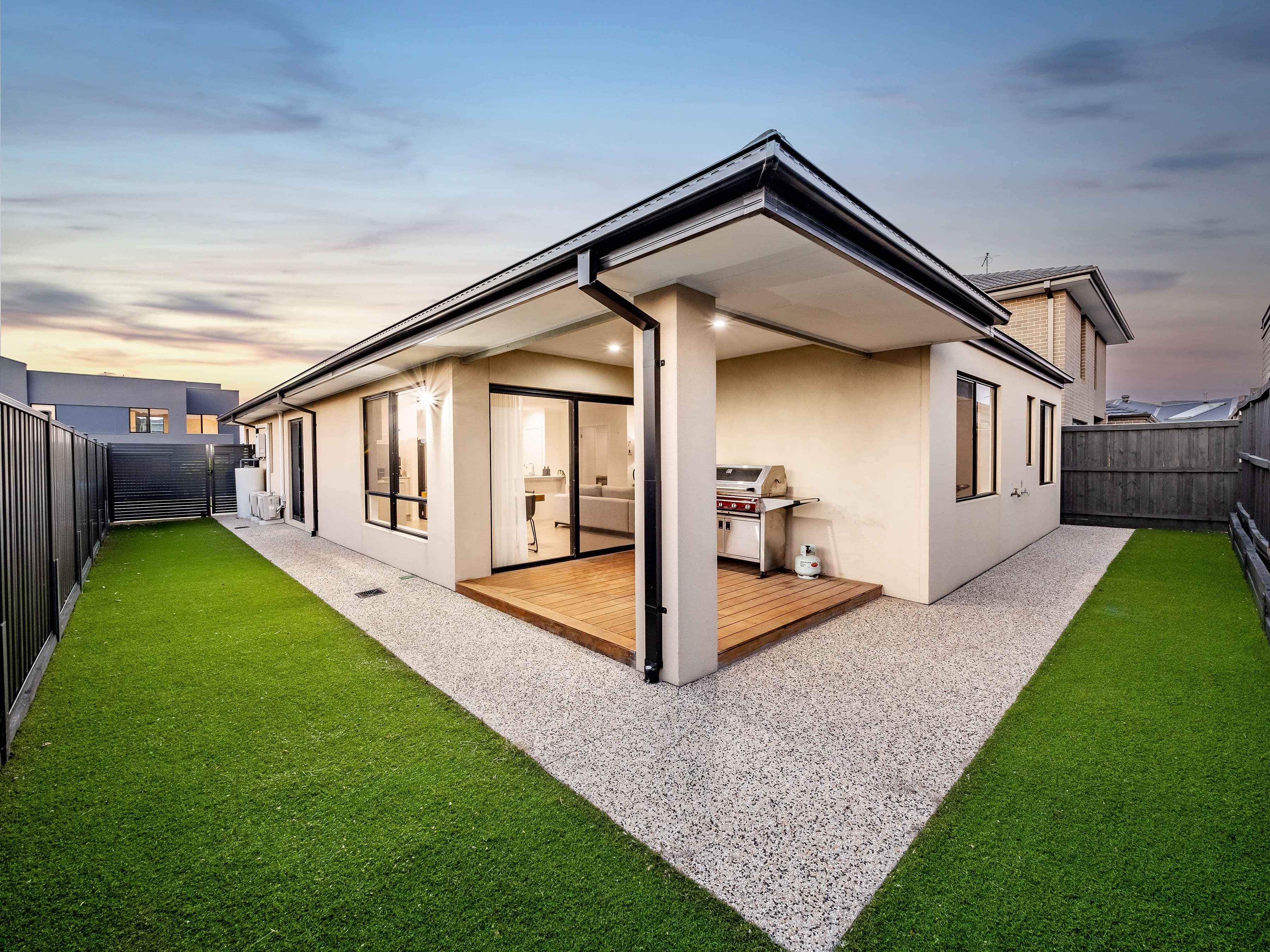 33 Hikari Crescent, Cranbourne South VIC 3977, Cranbourne South - Thumbnail 3