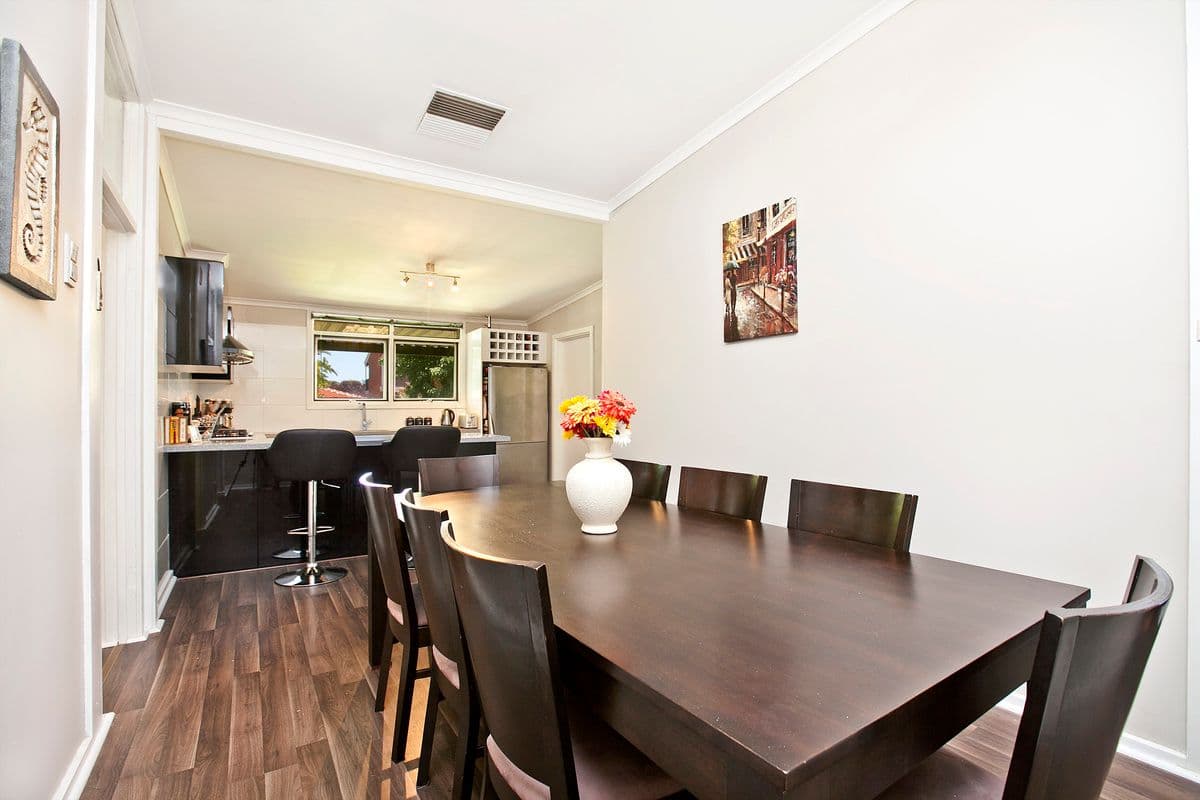 58 Armstrong Crescent, MODBURY NORTH SA 5092, Modbury North - Thumbnail 2