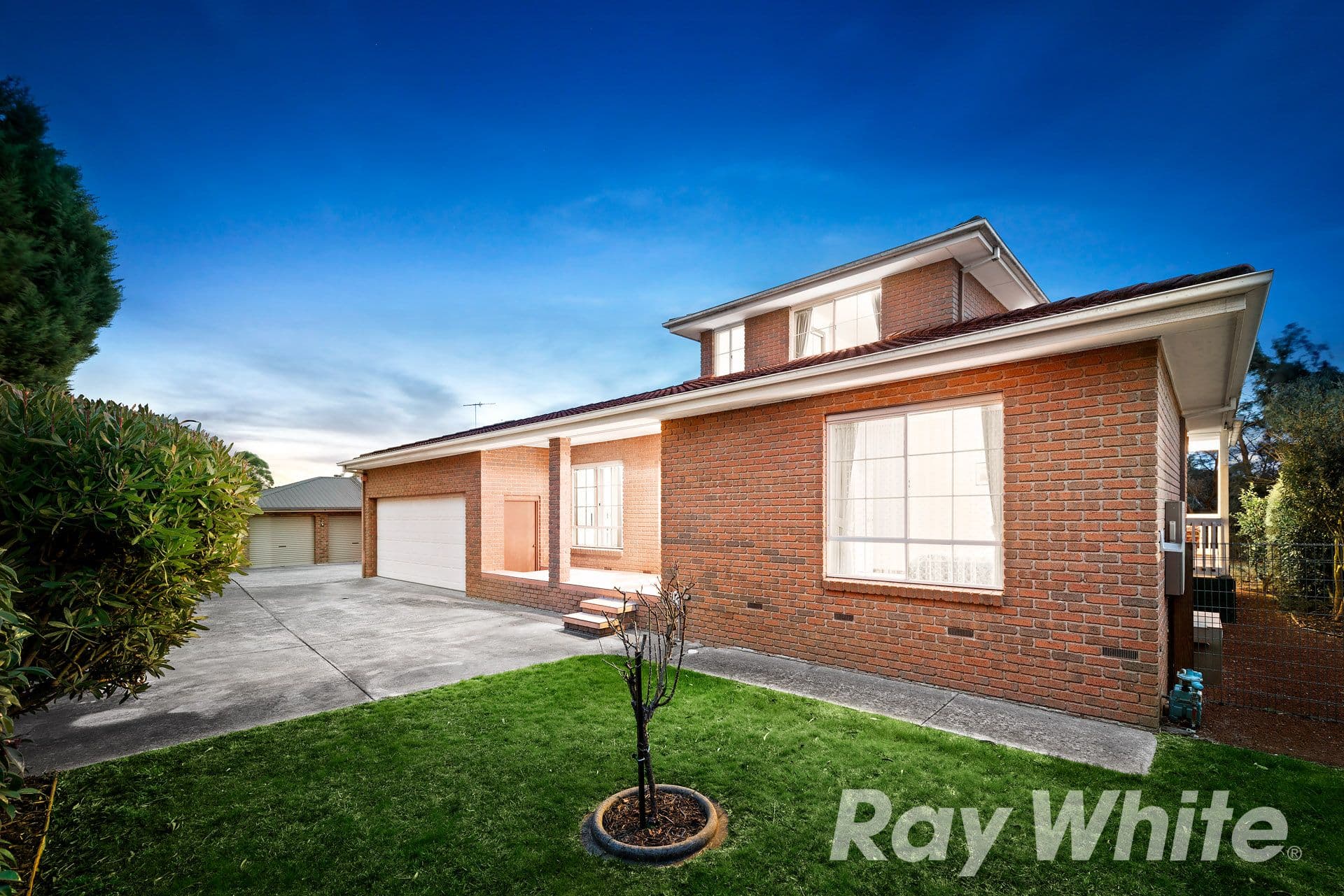 40 Watersedge Close, Knoxfield VIC 3180, Knoxfield - Thumbnail 2