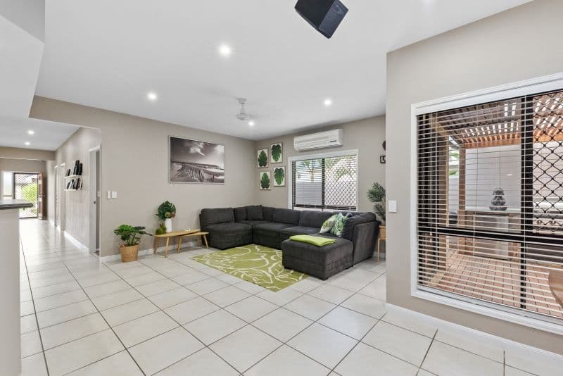 4 Picabeen Court, North Lakes QLD 4509, North Lakes - Thumbnail 2