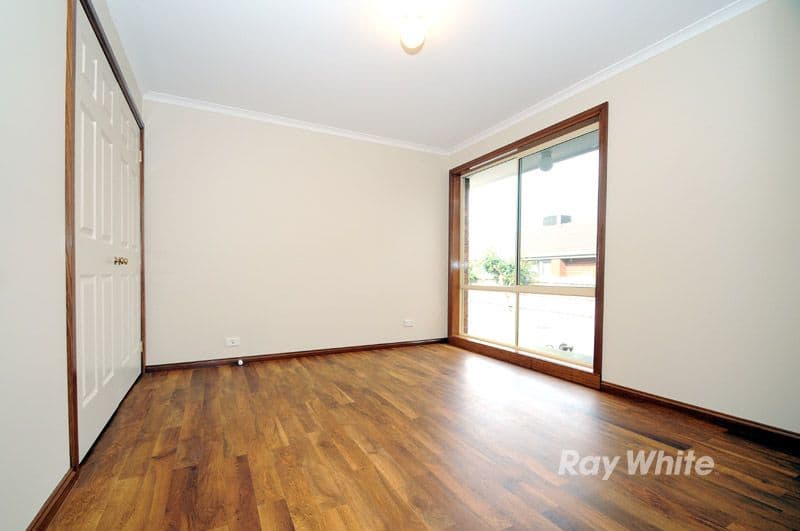 4 Bramwell Close, ENDEAVOUR HILLS VIC 3802, Endeavour Hills - Thumbnail 8