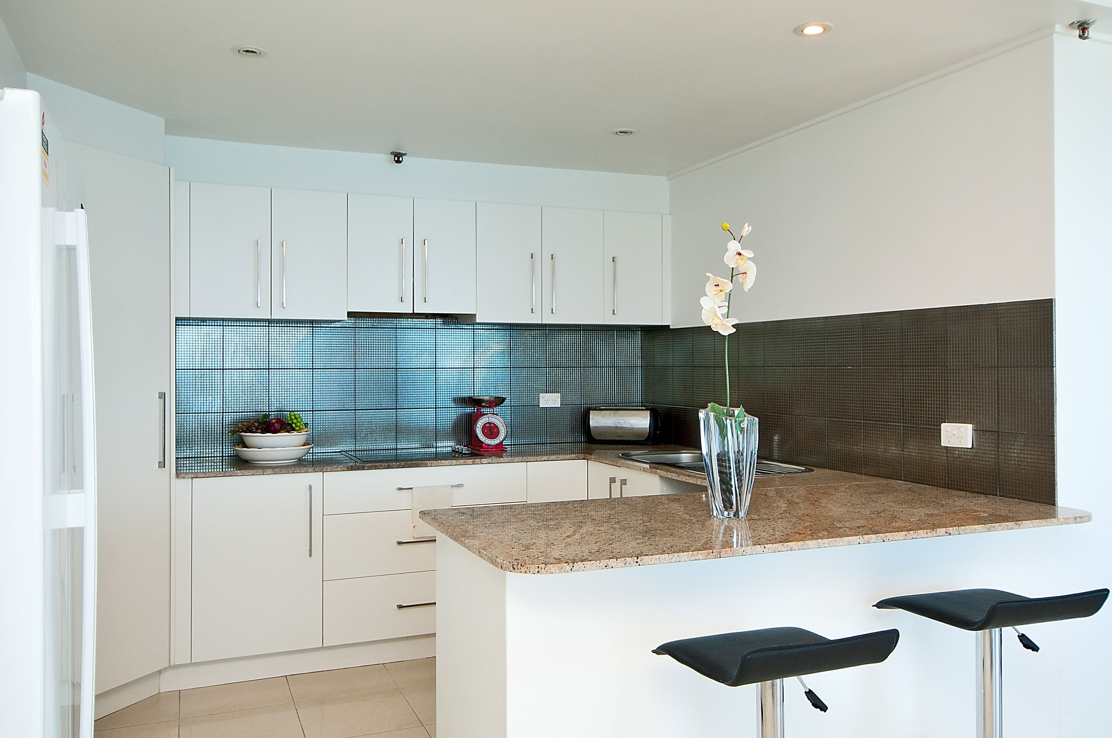 2502 'Longbeach' 28 Northcliffe Terrace, Surfers Paradise QLD 4217, Surfers Paradise - Thumbnail 8