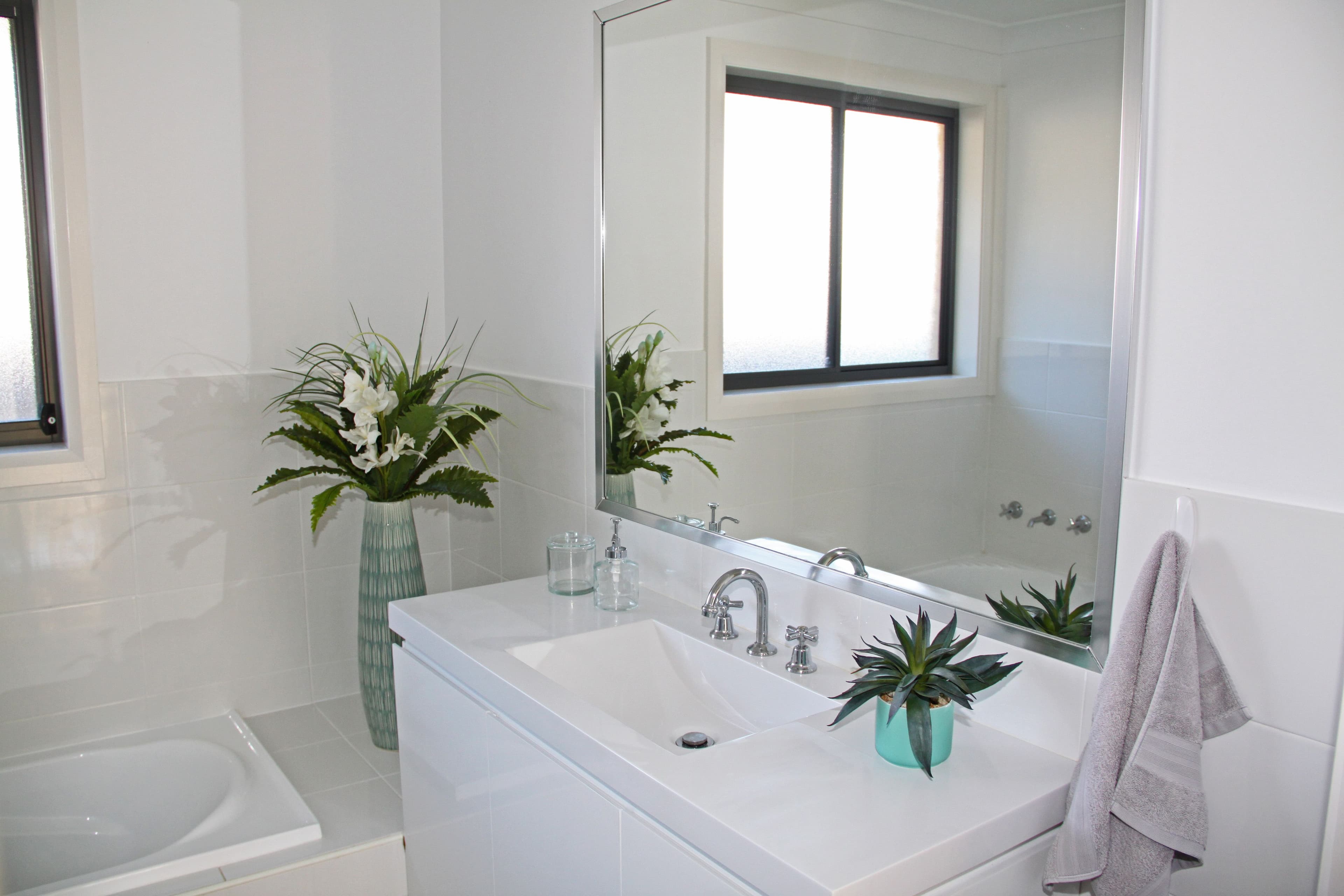 16 Mountain Spring Drive, Kendall - Thumbnail 7
