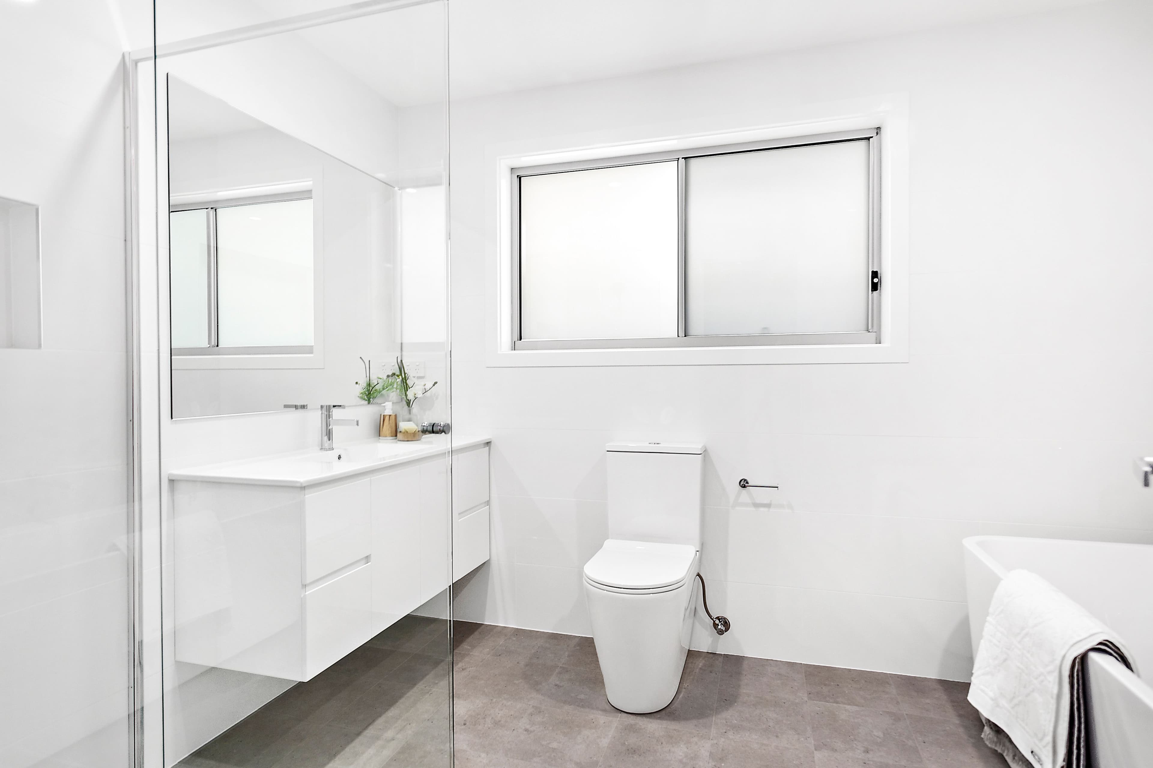 44 Wildflower Crescent, Calderwood - Thumbnail 7