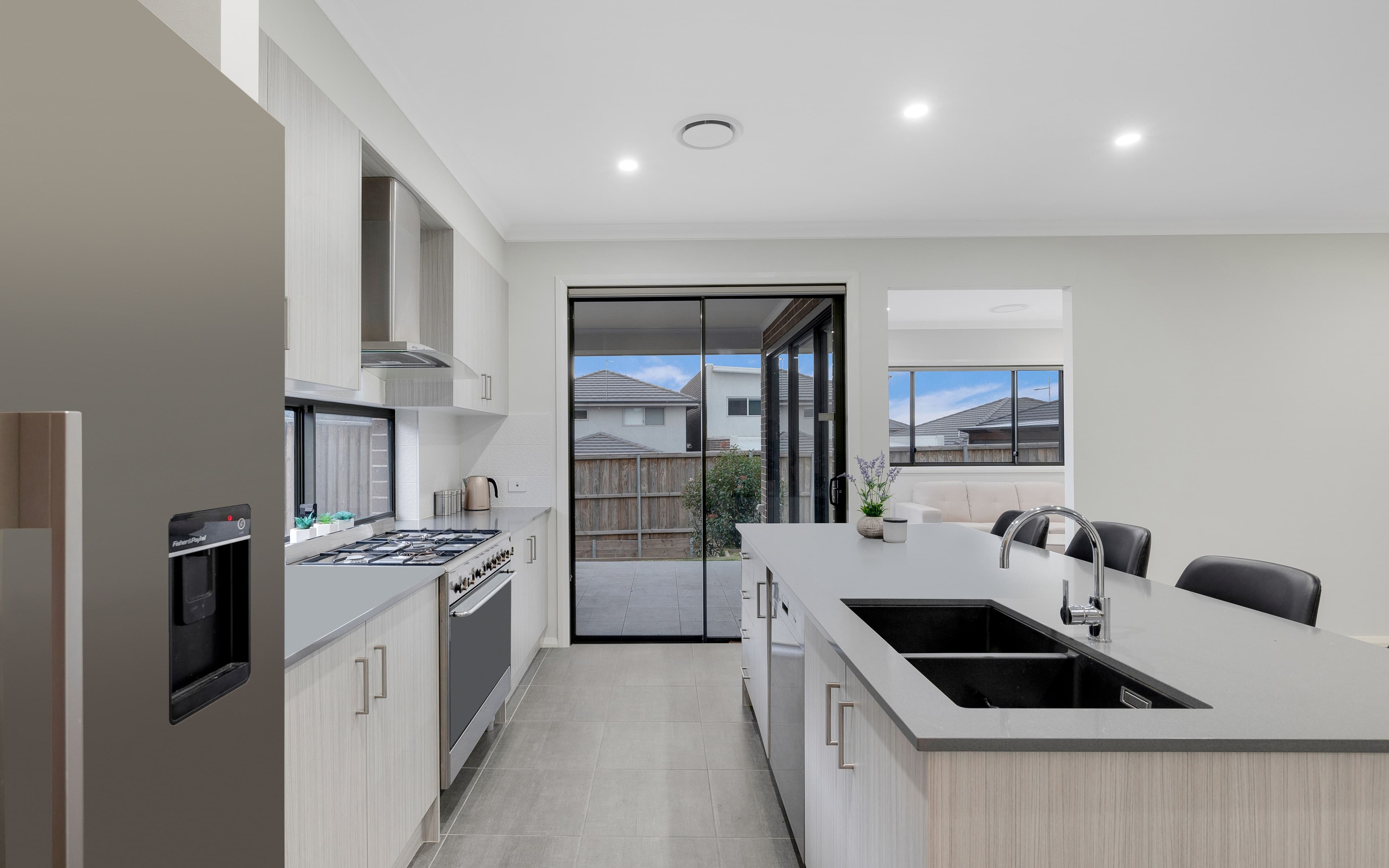 4 Rowan Street, Oran Park NSW 2570, Oran Park - Thumbnail 6