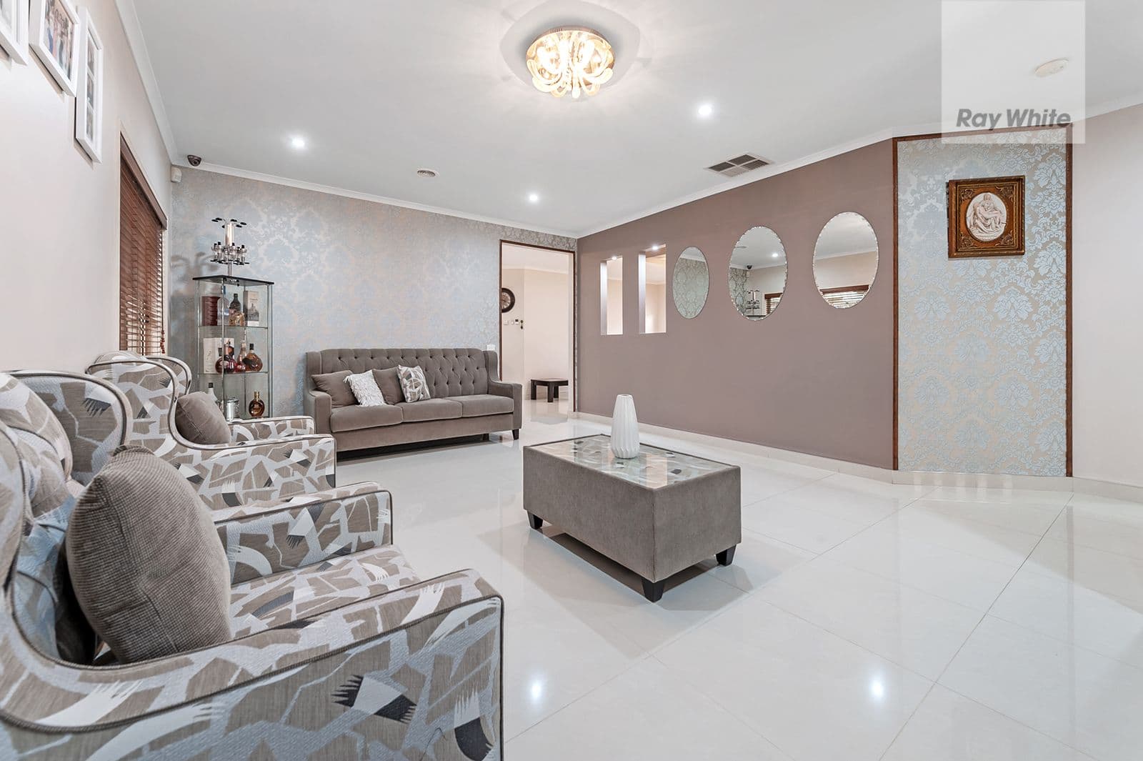 5 Northstead Way, Craigieburn VIC 3064, Craigieburn - Thumbnail 4