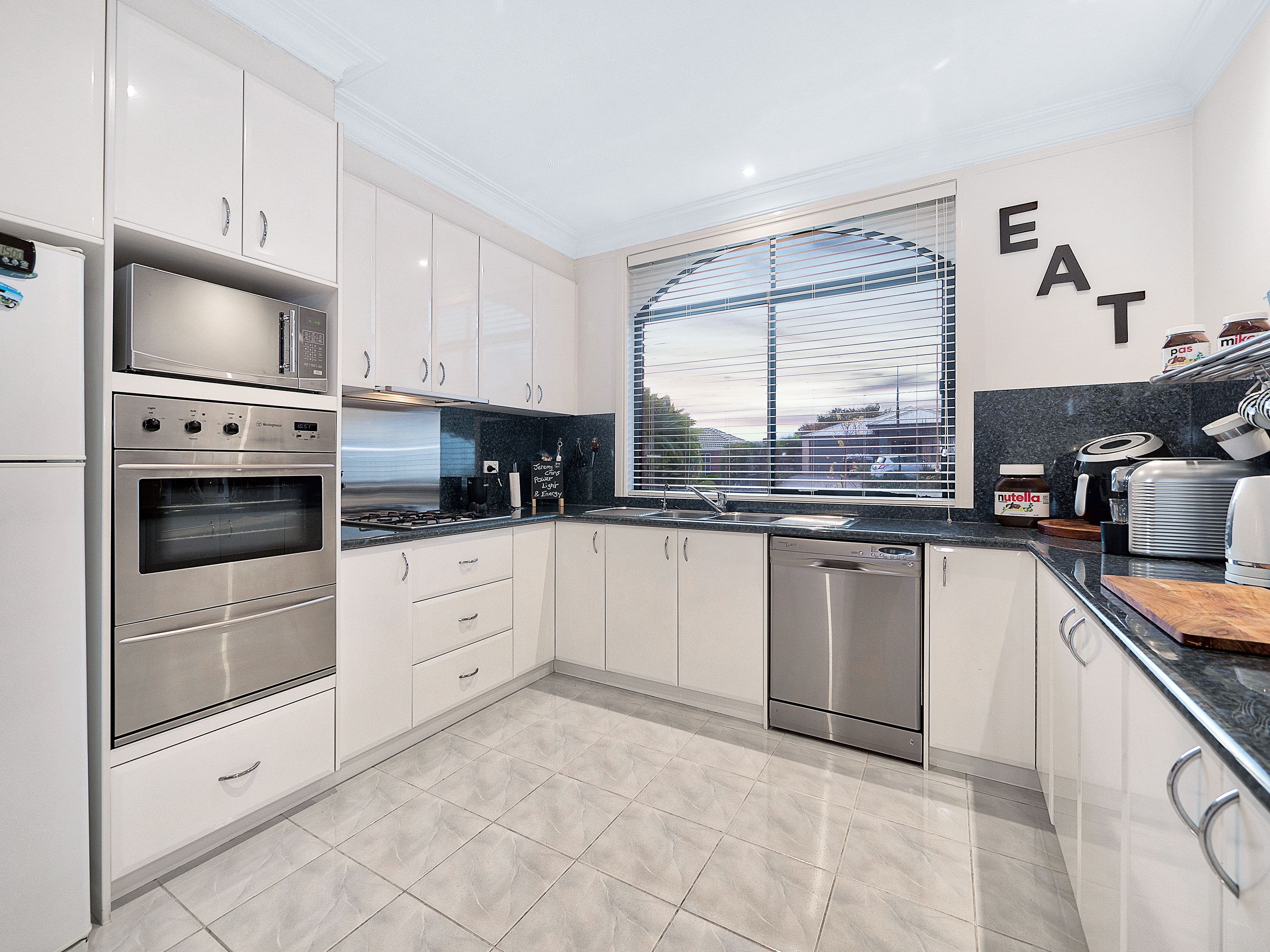 6 Lasiandra Circuit, Narre Warren VIC 3805, Narre Warren - Thumbnail 4