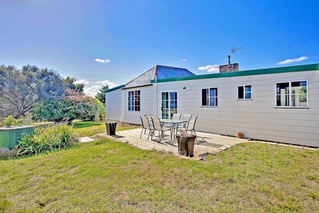 27 New Street, BEACONSFIELD TAS 7270, Beaconsfield - Thumbnail 2