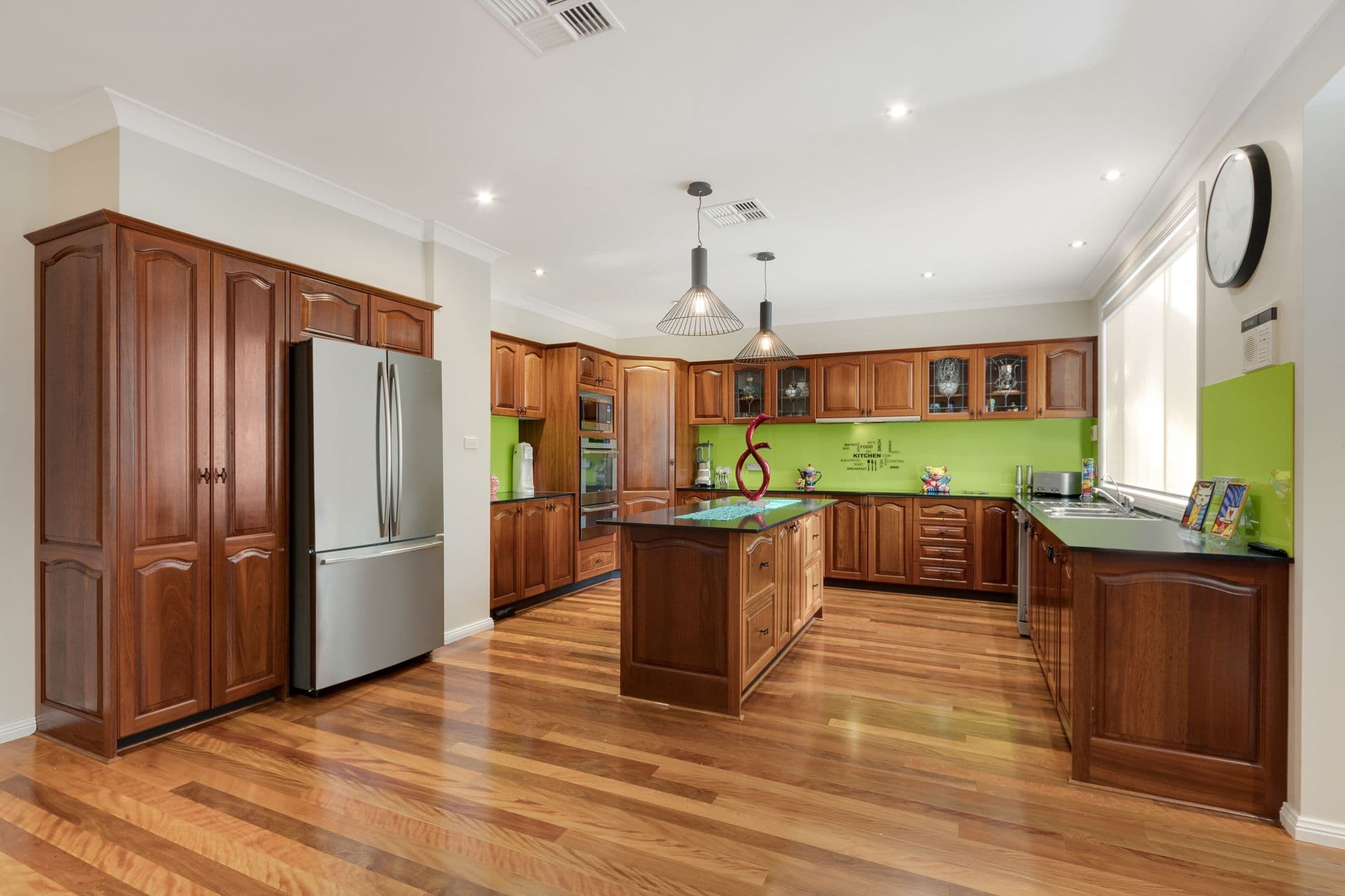9 Brooks Bend, Mount Annan - Thumbnail 4