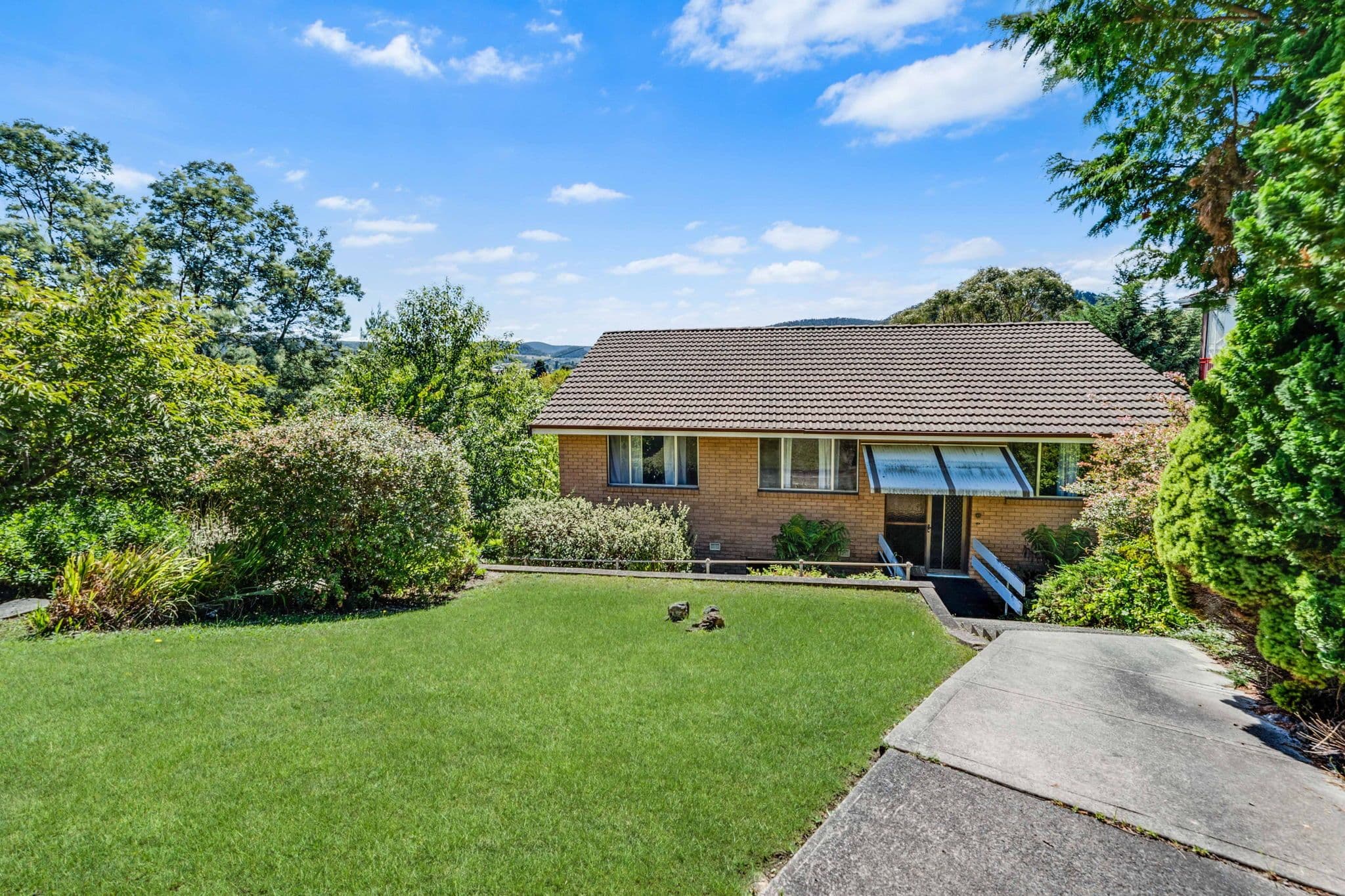 40 Casuarina Crescent, Calamvale QLD 4116, Calamvale - Image 1