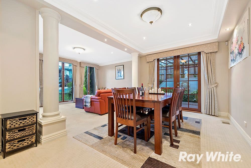 2 Golden View Court, Wheelers Hill VIC 3150, Wheelers Hill - Thumbnail 5