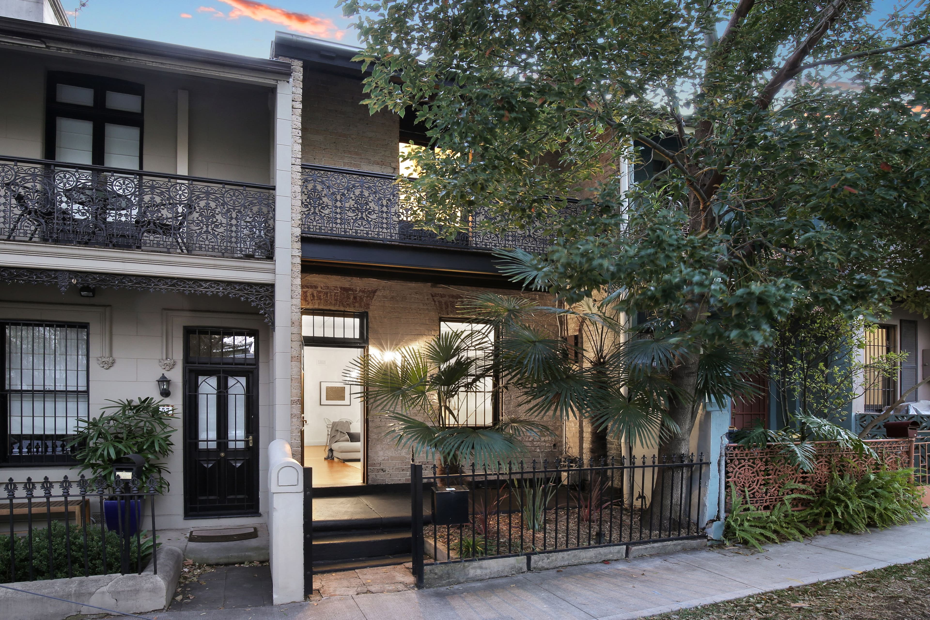 55 Kingsclear Road, Alexandria - Image 1