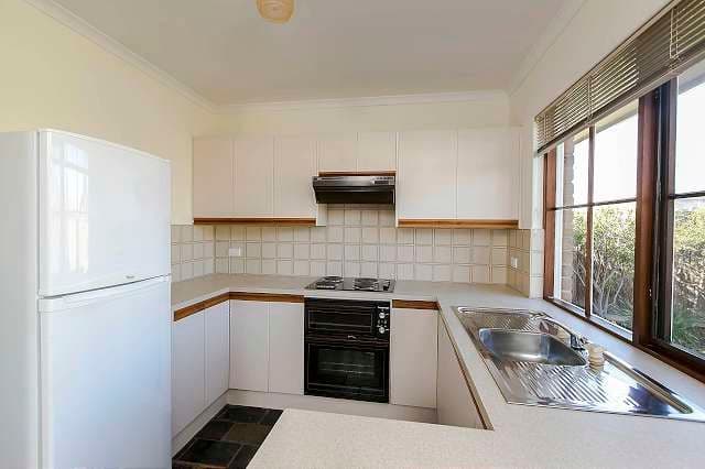 100 Jetty Road, LARGS BAY SA 5016, Largs Bay - Thumbnail 3