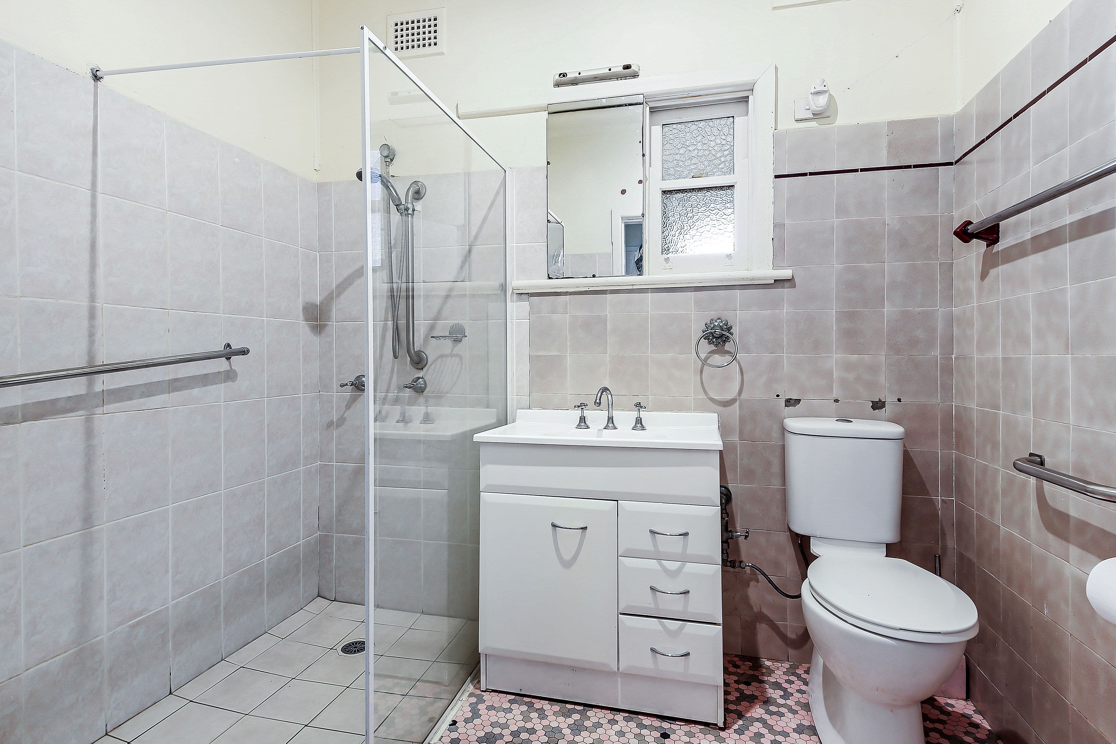 66 Cambridge Avenue, Bankstown - Thumbnail 6