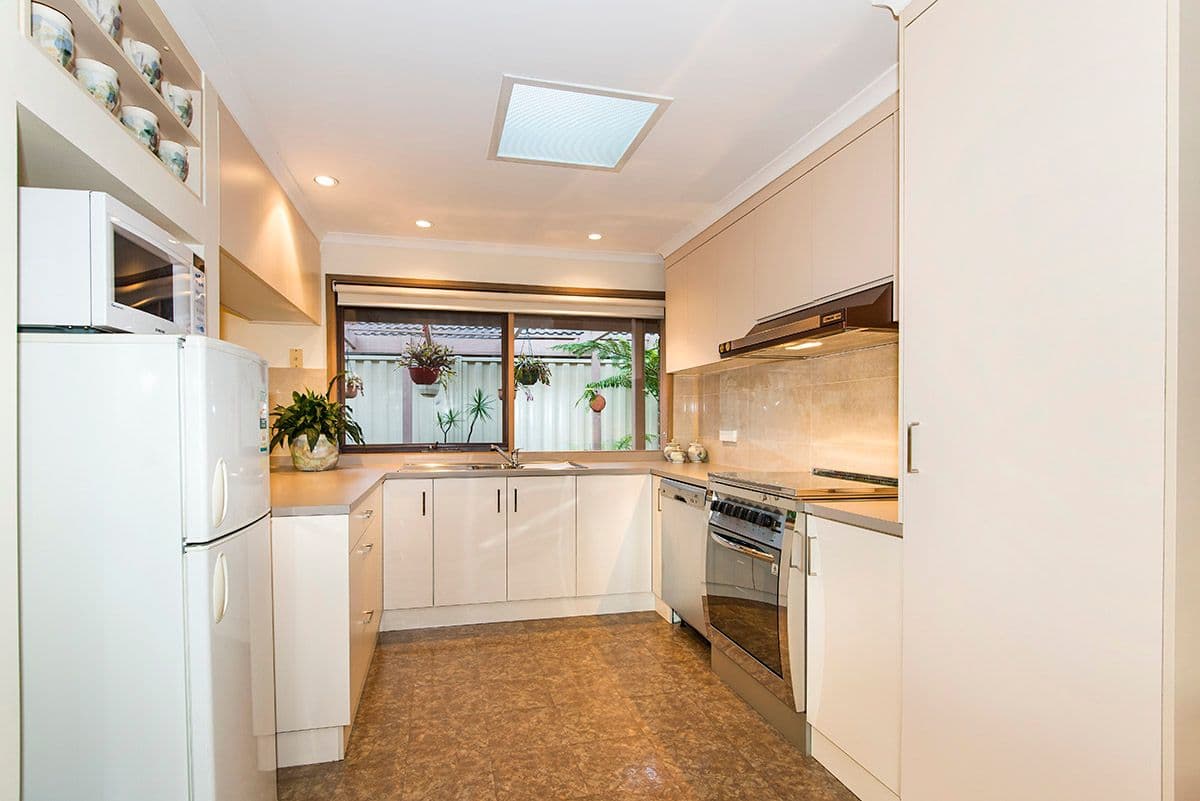 3 Randwick Court, Epping VIC 3076, Epping - Thumbnail 3