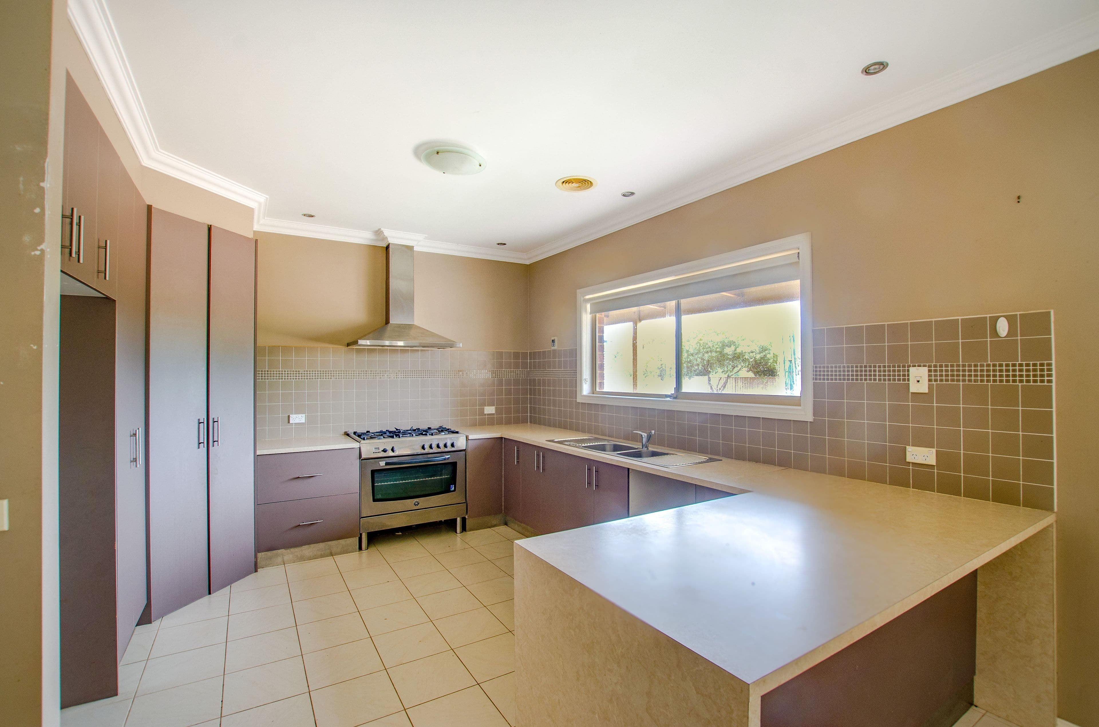 9 Airlie Court, Echuca VIC 3564, Echuca - Thumbnail 2