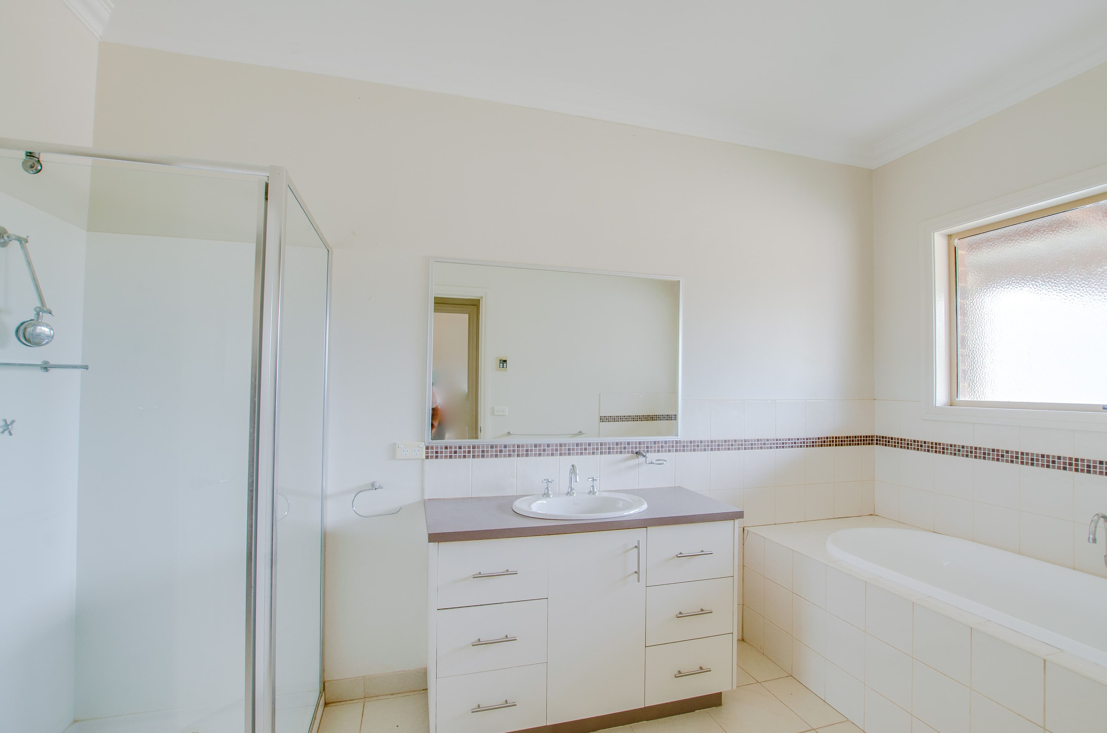 9 Airlie Court, Echuca VIC 3564, Echuca - Thumbnail 4