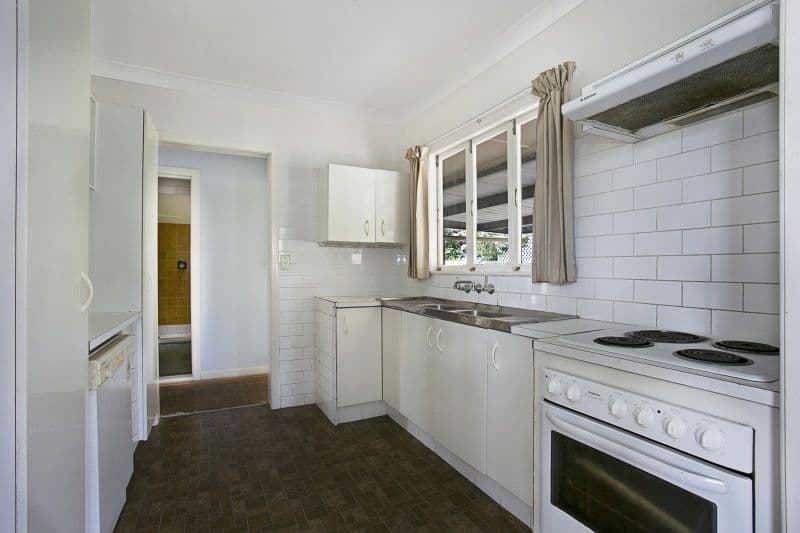 2 Effingham Street, Tarragindi QLD 4121, Tarragindi - Thumbnail 5