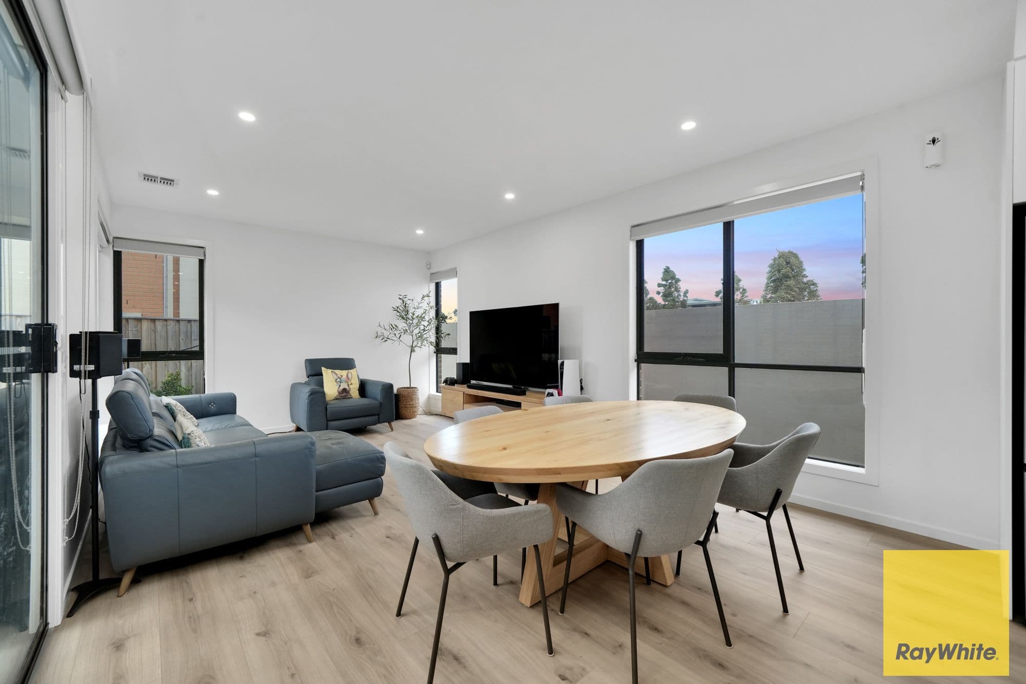 13 Martin Street, AINTREE VIC 3336, Aintree - Thumbnail 8