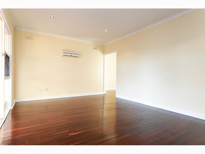 12 Jarrad Road, Happy Valley SA 5159, Happy Valley - Thumbnail 5