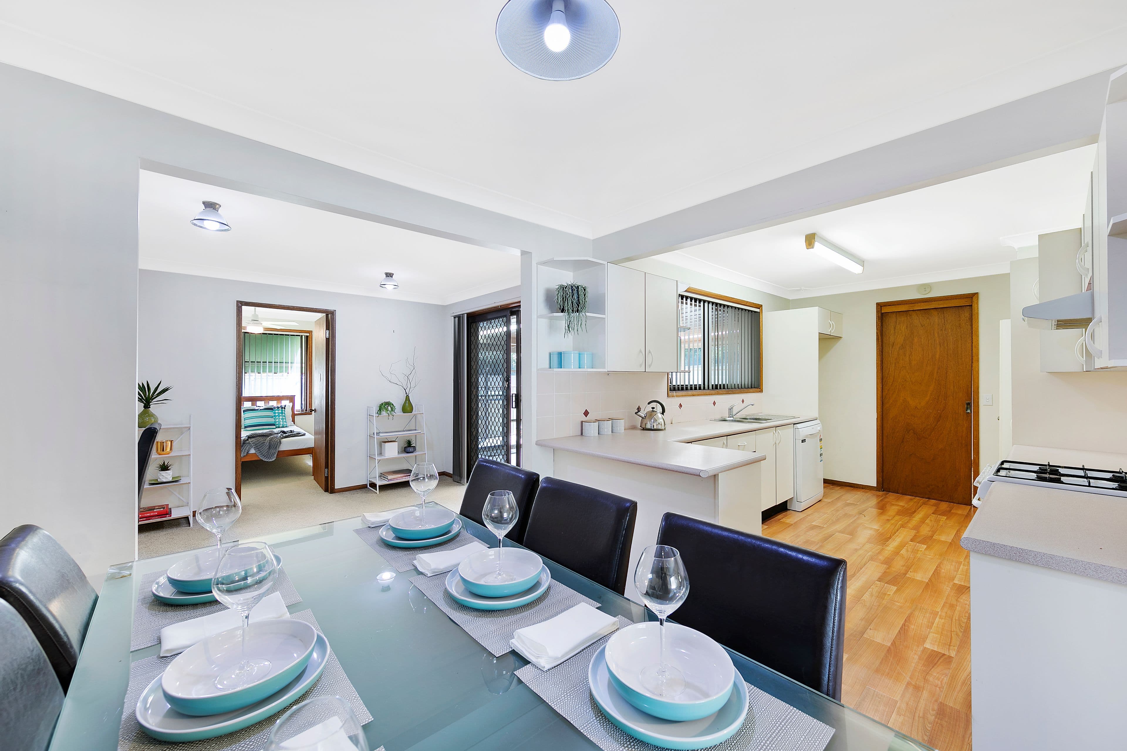 3 Seawind Terrace, Berkeley Vale - Thumbnail 4