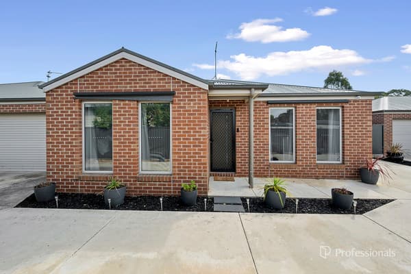 2/176 Park Road, Maryborough VIC 3465, Maryborough - Image 1