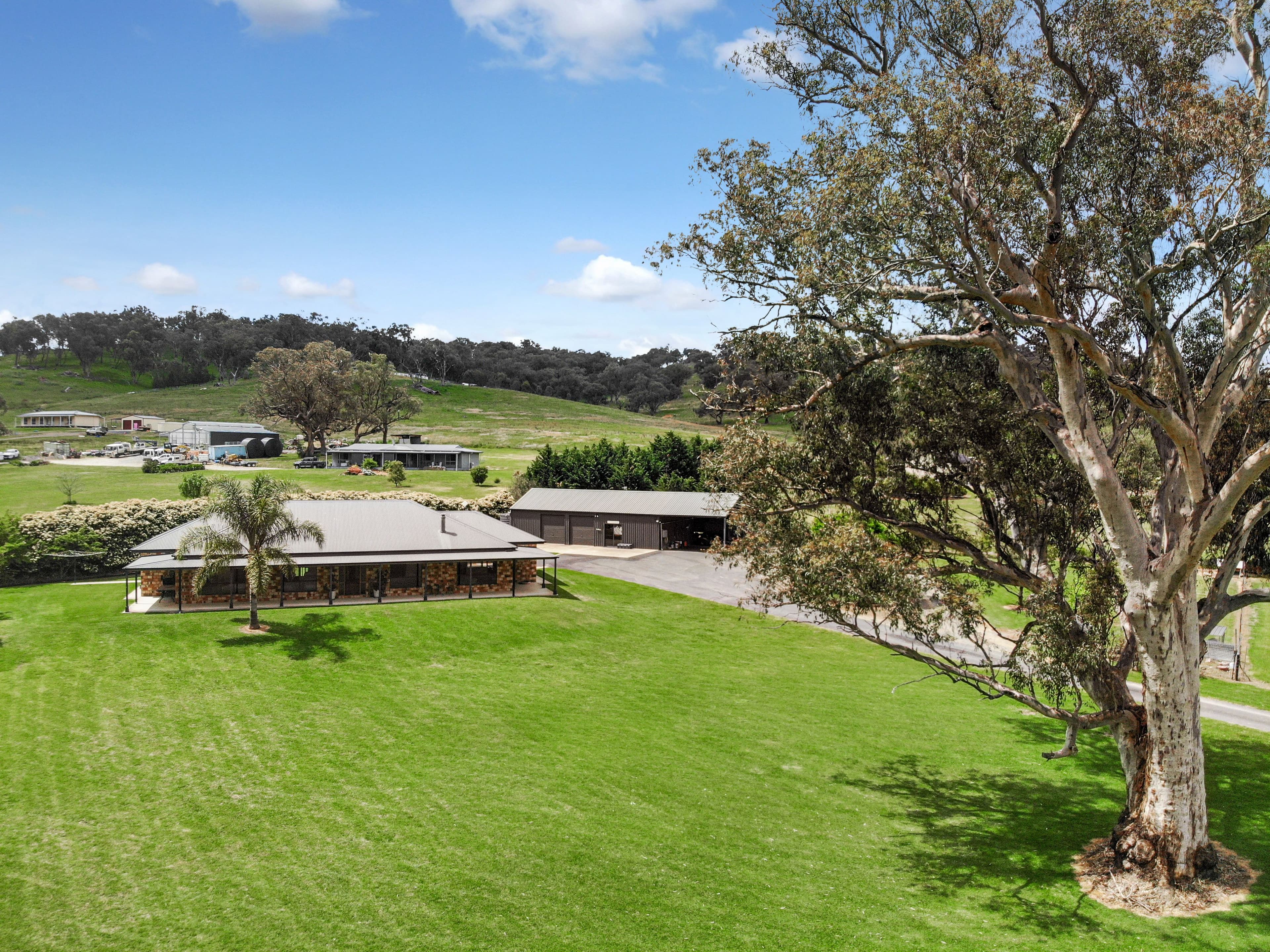 20 Neylans Lane, Tumut NSW 2720, Tumut - Thumbnail 2