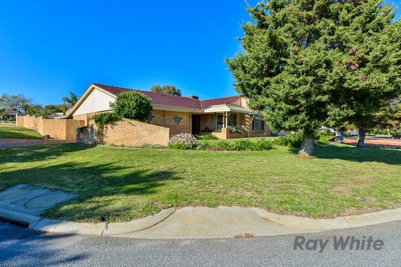 7 Gairdner Drive, KARDINYA WA 6163, Kardinya - Thumbnail 7