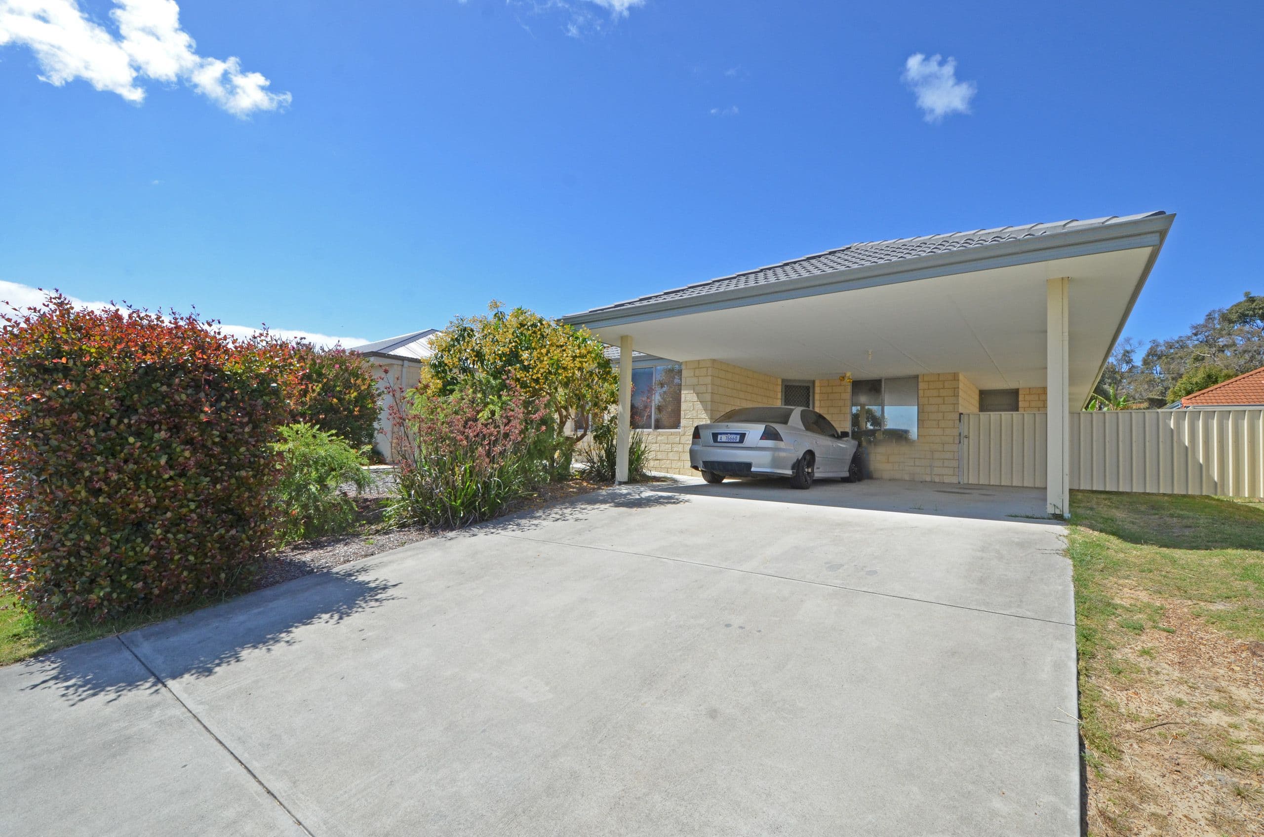 81 Katoomba Street, Orana WA 6330, Orana - Thumbnail 2